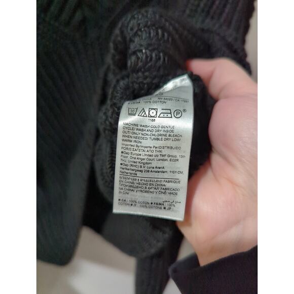 Banana Republic Black V Neck Oversized Crop Sweater - Picture 4 of 4